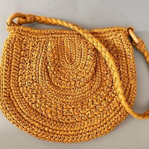 Vintage 1970s Straw Purse/ Shoulder Bag/ Boho/ Crossbody/ Hobo